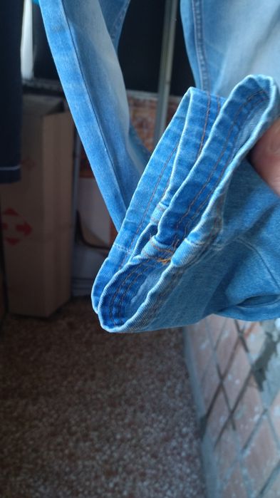 Продам мужские джинсы фирмы CROPP