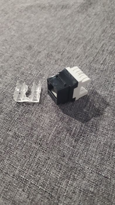 Модуль Keystone RJ45 Cat6
