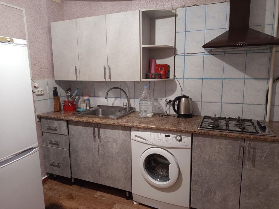 Здам 2 к квартиру на Лушпи! 2 поверх!