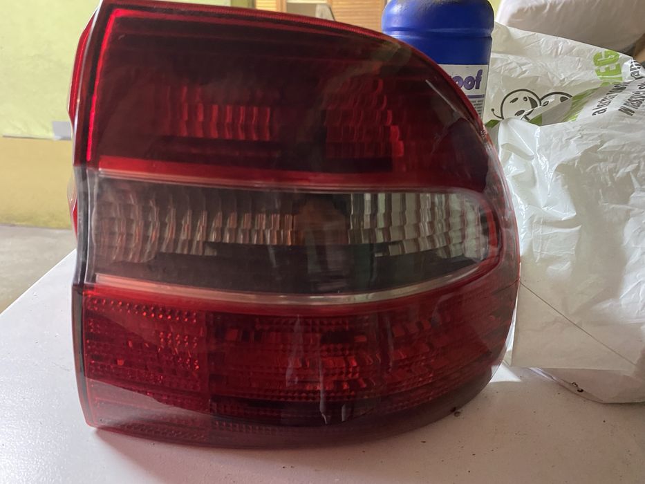 Lampy tył Volvo v40