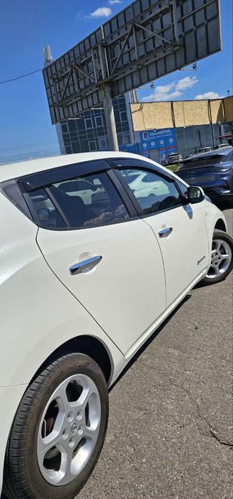 Nissan Leaf 2017