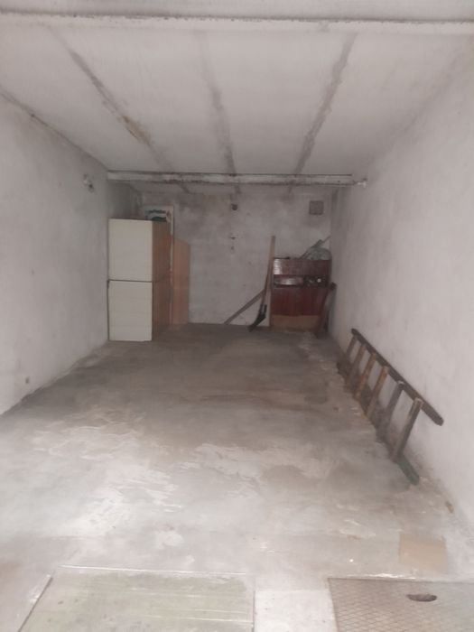 Продам. Гараж в гск. Центральный