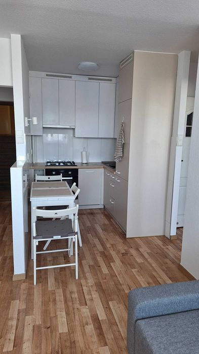 Mieszkanie na wynajem Wrocław Krzyki przy Sky Tower 2 pokoje