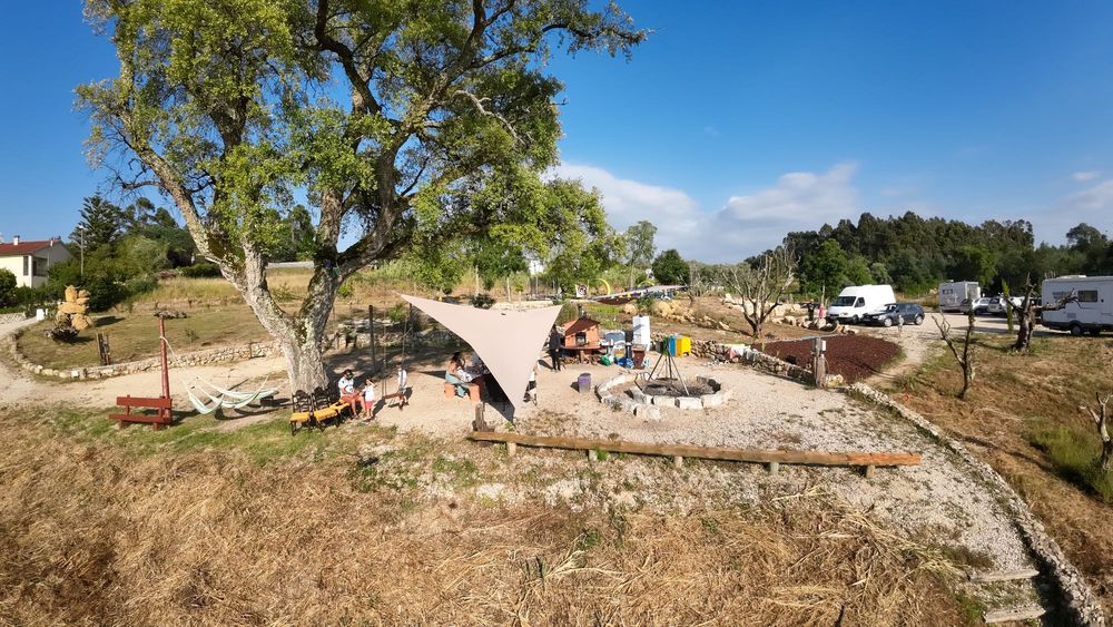 Terreno de 400m2 p/parquear caravana. Quinta Equestre 10ha Central Portugal