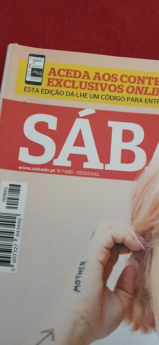 Sábado  - Carolina Deslandes