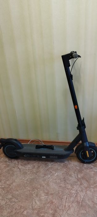 Электросамокат Ninebot KickScooter MAX G30D 2