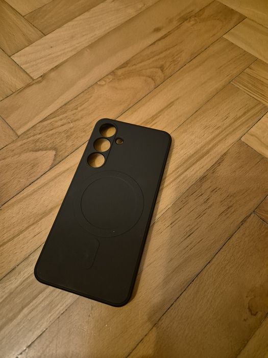 Case magnetyczny Galaxy S24
