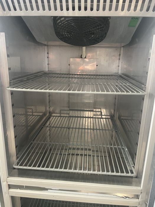 Armário refrigerado de 2 portas - Profissional