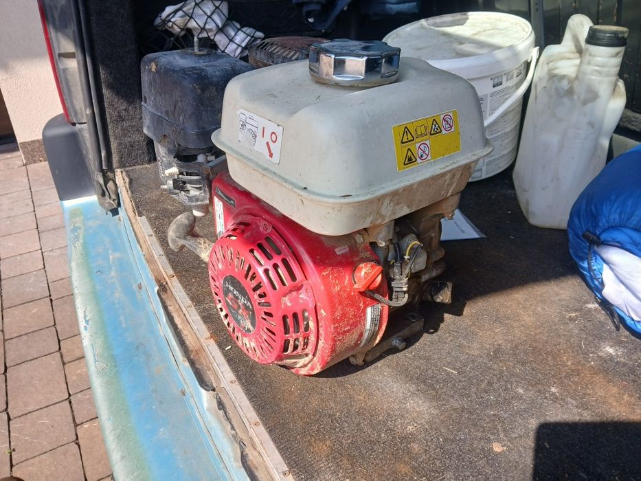 Silnik honda gx160 uszkodzony
