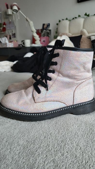 Glany buty za kostkę Neli Blu