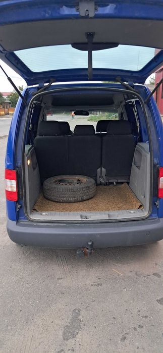 Продам WV Caddy 2004