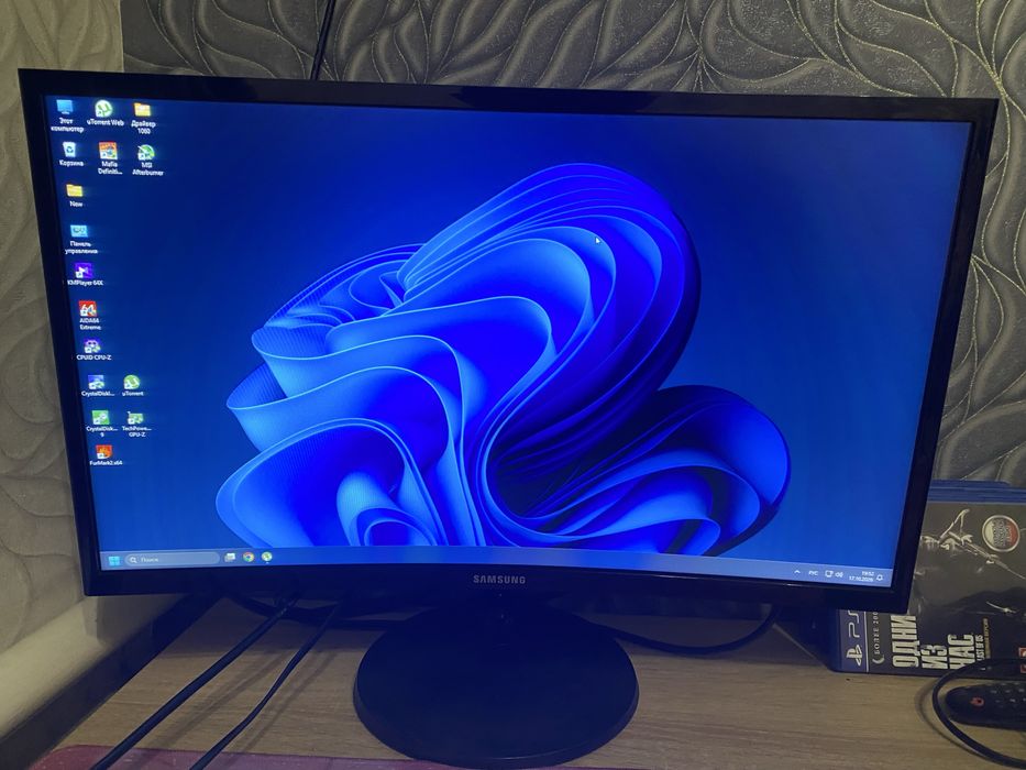 Samsung c24f390fhi