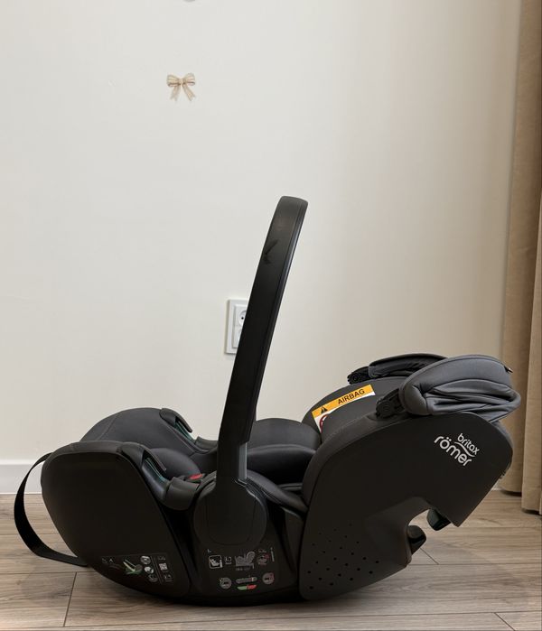 Автокрісло Britax Rоmer Baby-Safe Pro 2025 Classic Deep Grey
