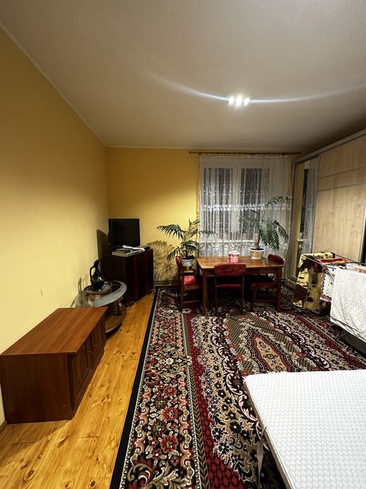 Оренда будинку 3 к в центрі міста біля площі лаборця