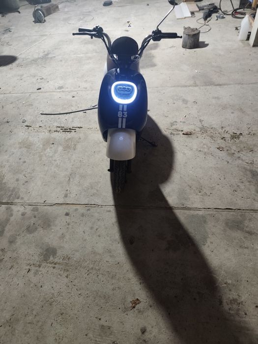 Продам Электро мопед