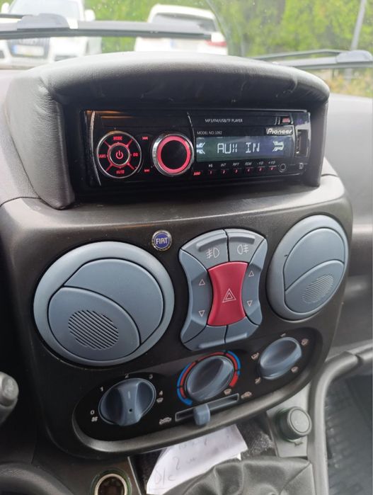 Машина Fiat Doblo