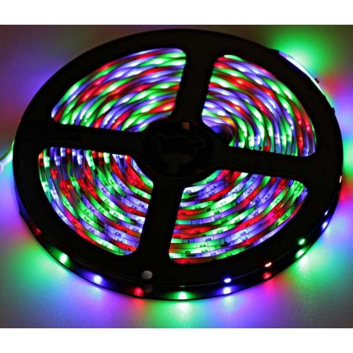 Стрічка світлодіодна RGB 5050 повний комплект вологозахищена 5 метрів