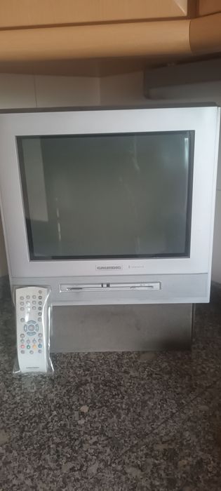 Televisão Grundig