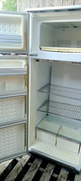 Продам холодильник Ока-6 в рабочем состоянии