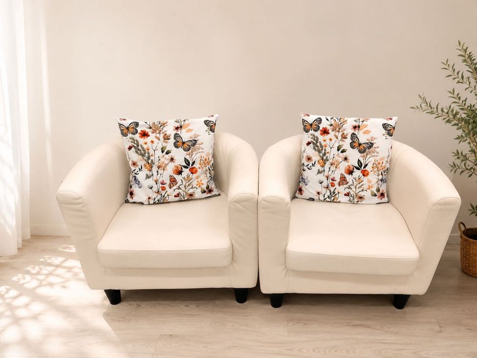 Poltronas brancas