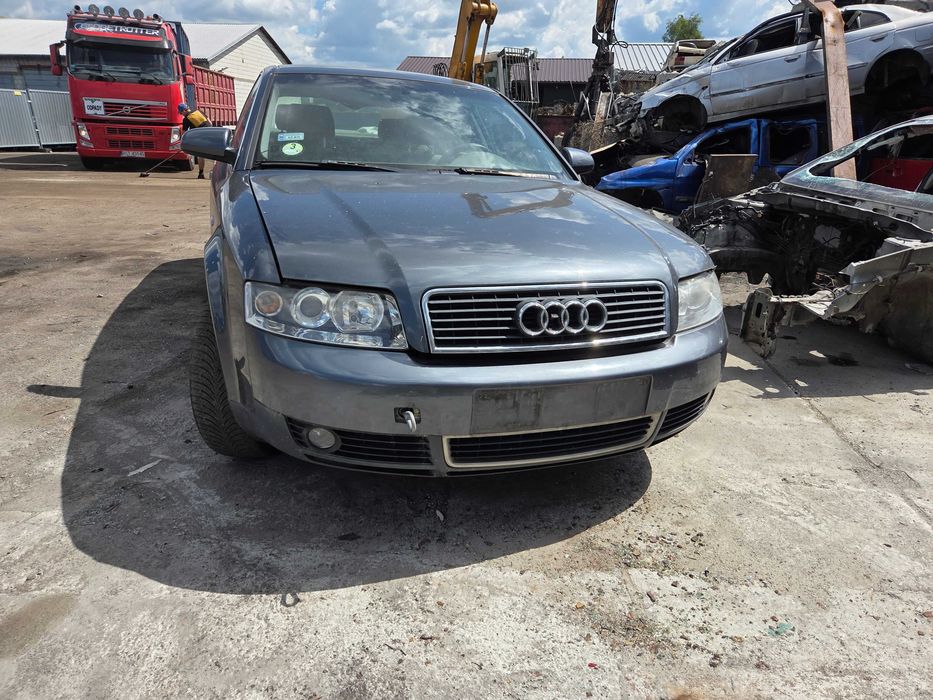 Audi A4 B6 Sedan 01r 1.9 TDI AWX Skrzynia FEC Wszystkie Części Lakier LX7Z Silnik Skrzynia Biegów ALUFELGI 15" Hak Zderzak Lampa Maska Drzwi Klapa