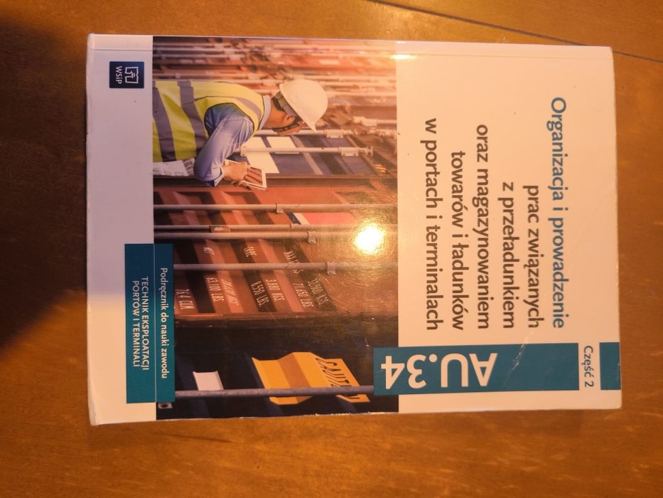 Komplet książek do przedmiotów zawodowych w technikum