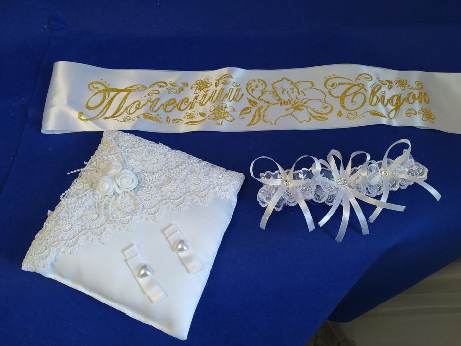 Весільні повзуни для конкурсу (ціна за повзуни) та інші аксесуари