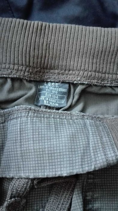 Piękny zestaw chłopięcy - bluza + spodnie 2 szt., r. 104    (nr 18)