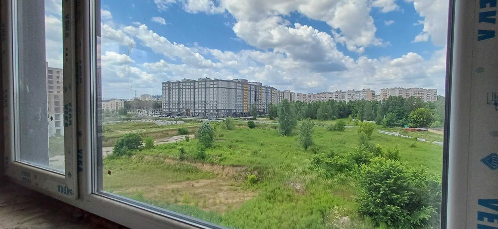 Нова квартира під ремонт у ЖК Континент Рей
