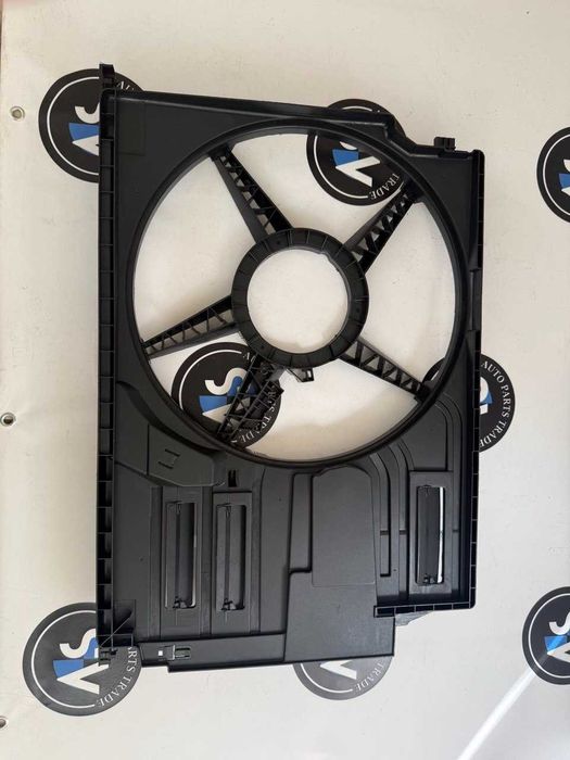 BMW X1 F48 X2 F39 F40 F44 F45 F46 MINI F55 F56 корпус вентилятора кожух дифузор 17428645859