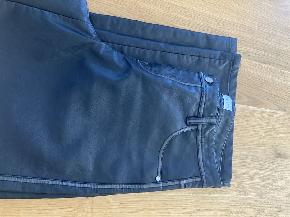 Spodnie  Bershka skora XL damskie