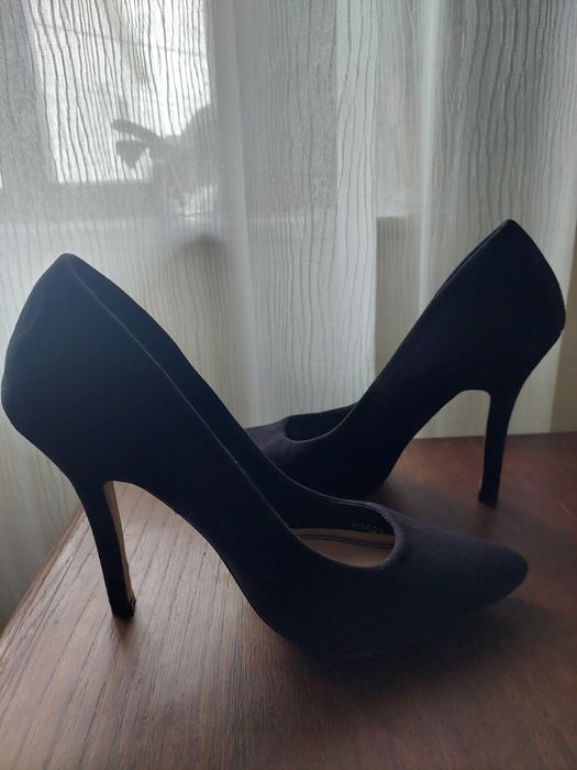 Sapatos Pretos Stiletto n°36