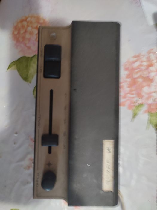 Антенный усилитель УМАНЬ