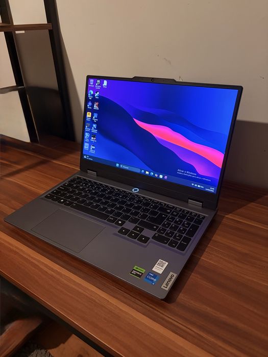 Portátil Gaming/Estudo Lenovo LOQ com Garantia