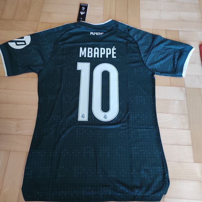 Koszulka piłkarska Mbappe Real Madryt rozmiar L