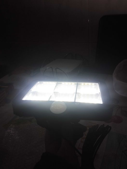 Holofotes Solares de Exterior com sensor a prova de água - Novos