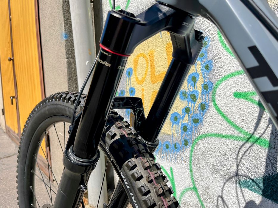 Transition Spire karbon rozmiar M, fv23%