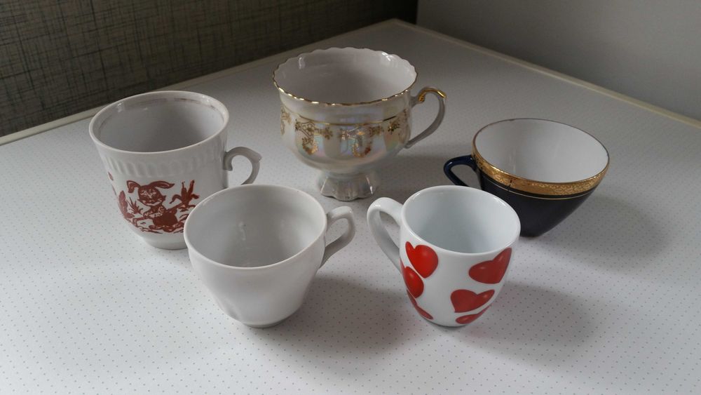 Чашки разные фарфор