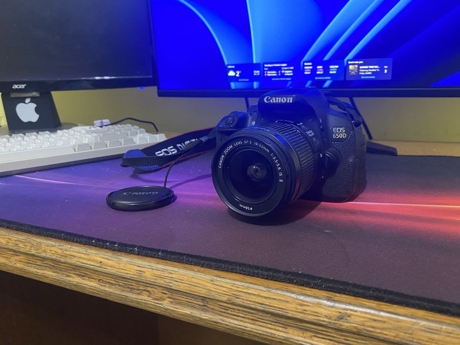 Камера Canon Eos 650D