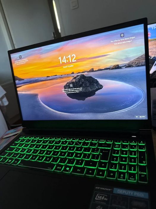 Portátil Gamer eRazer RTX 4060 i5 12th Gen 12450H 16GB RAM