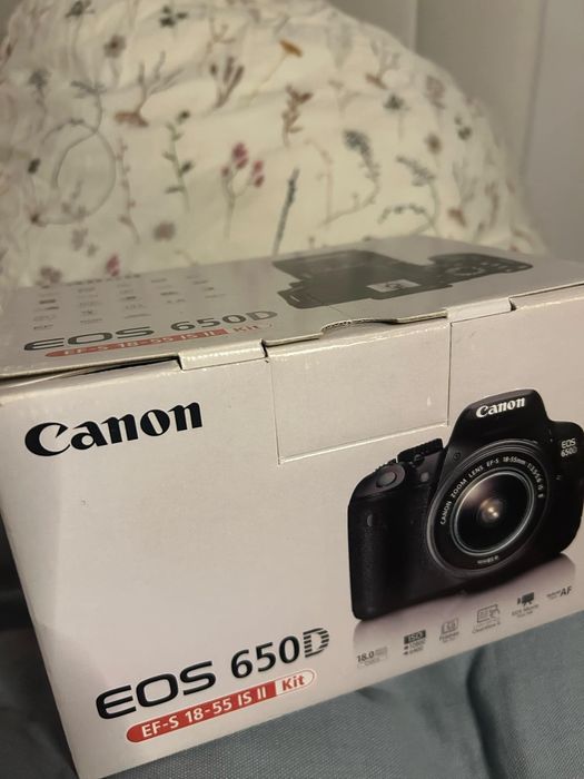 Aparat Canon EOS 650D