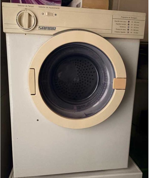 Maquina Lavar e Secar Roupa