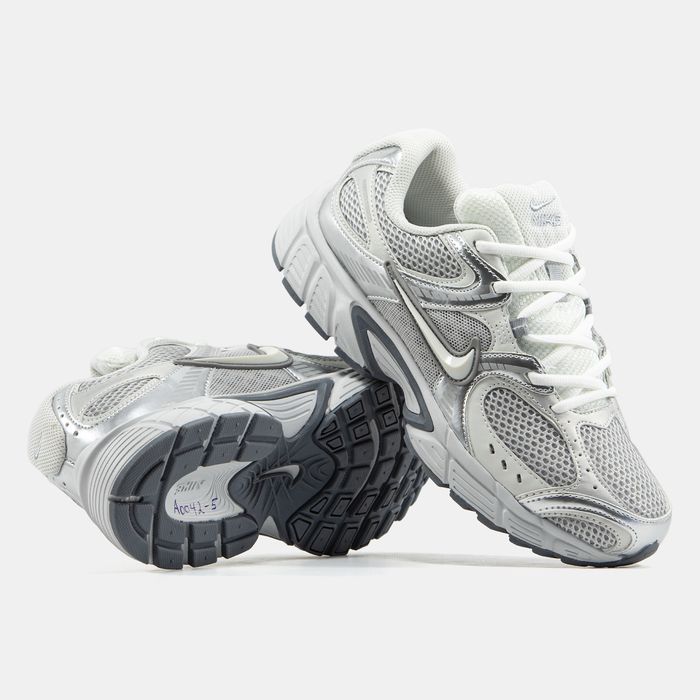 Кросівки Nike V5 RNR
