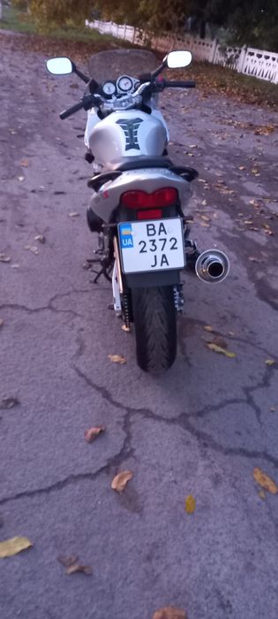 Продається Kawasaki ZR7S