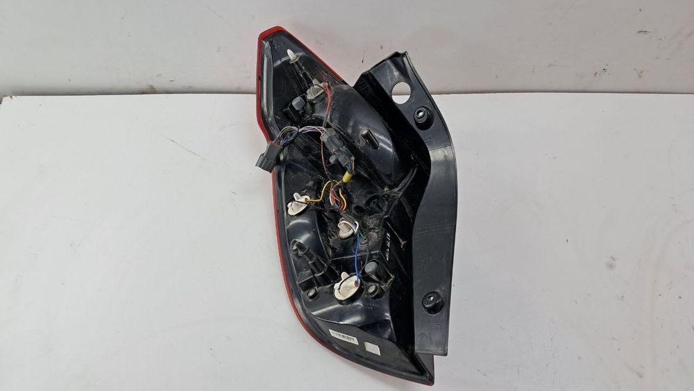 Фонарь задний правый стоп SsangYong Korando Actyon 2015 8360234060