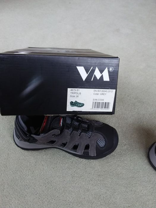 Buty robocze sandały