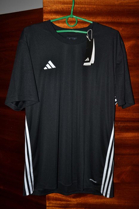 Чоловіча футболка для тренувань Adidas L XL оригінал Germany