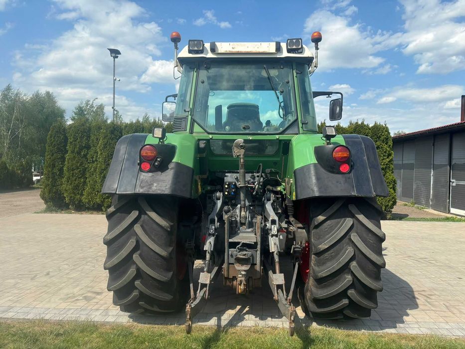 Fendt 714 z ładowaczem 2009 rok
