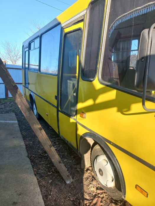 Продам БАЗ А079.04