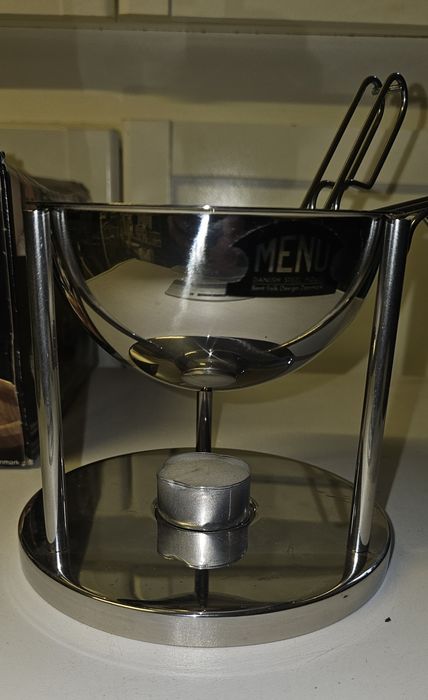 Naczynie do sosu, masła, fondue z podgrzewaczem..